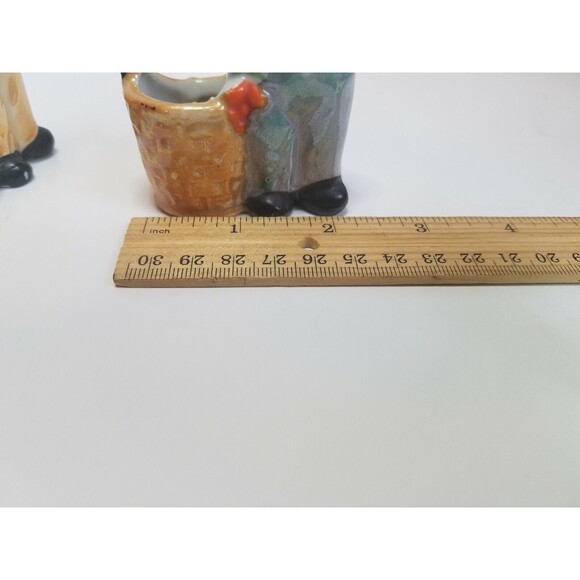 Porcelain Lusterware Made In Japan Pair Of Children With Baskets 3"×2" - Picture 11 of 12